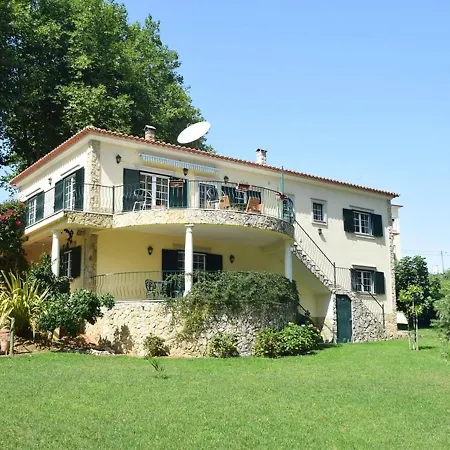 With 4 Bedrooms In With Private Pool Enclosed Garden And Wifi *